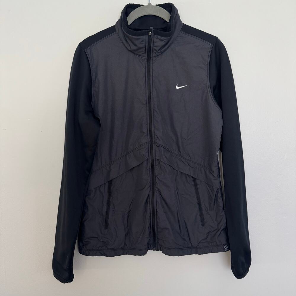 Nike Therma-Fit Full-Zip Athletic Jacket in Black